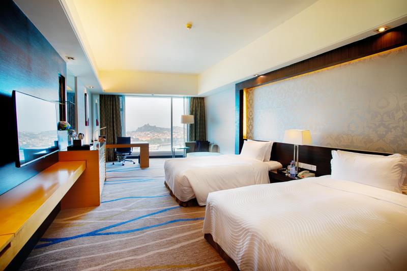 Deluxe Sea View Room
